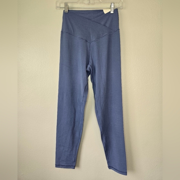 NWT Offline Aerie Real Me Crossover Waist Blue 7/8 Leggings Size Large - Picture 2 of 5